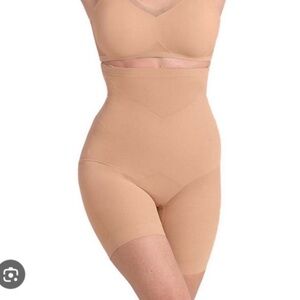 Honeylove High-Waist Shapewear Shorts - Nude
